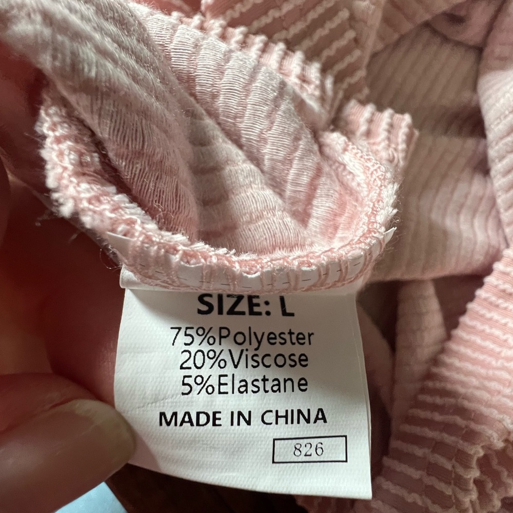 Colorblock Ribbed Sweater - Picture 6 of 7